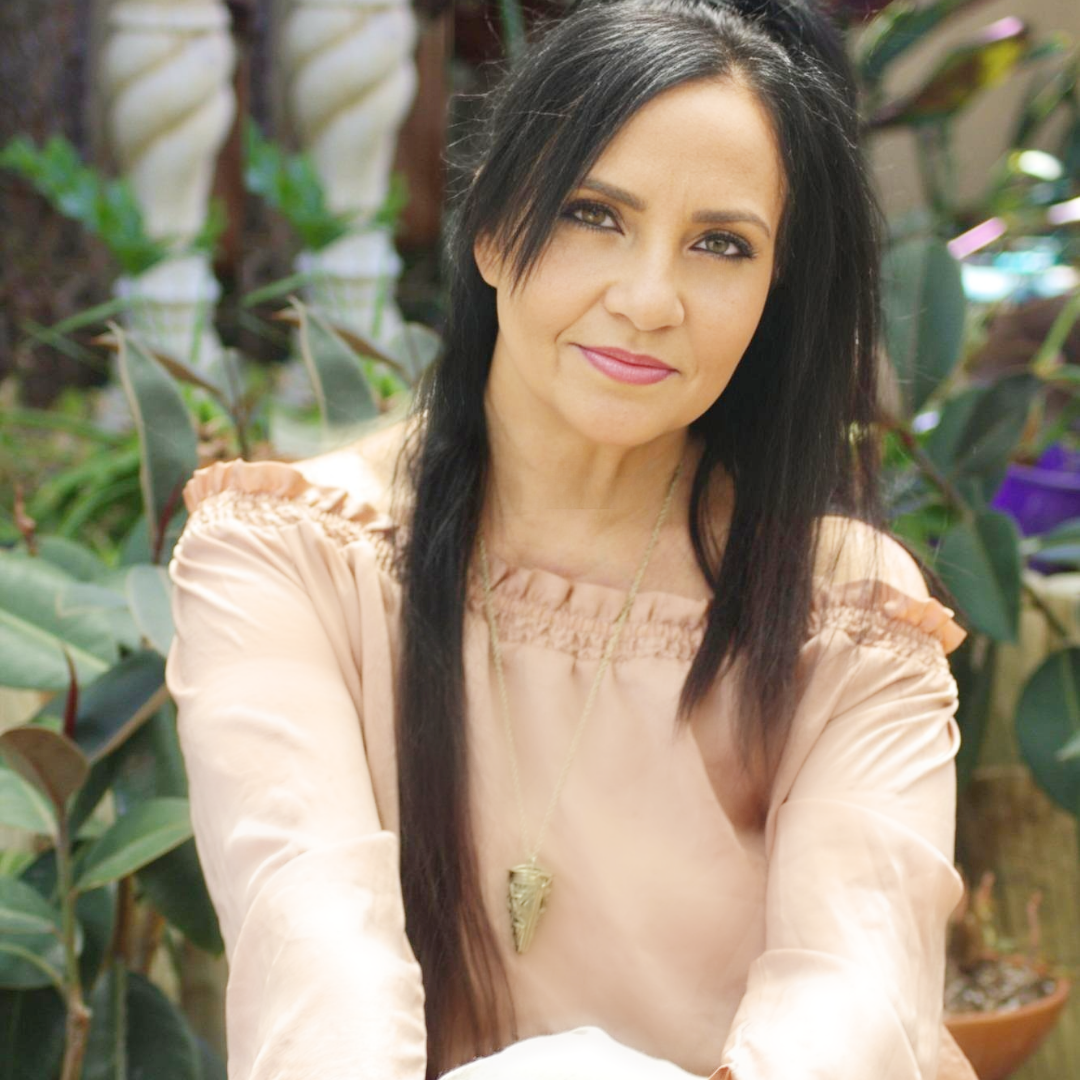 Rosemary Dugan is an award-winning Reiki Master, Sound Therapist, and Holistic Healer based in Perth. Specializing in trauma, illness, and life path guidance, Rosemary is also a respected author, educator, and speaker dedicated to holistic healing practices.